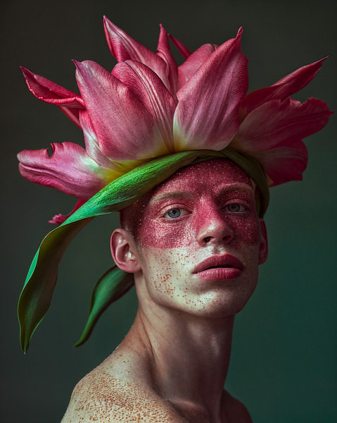 Photograph Luzzitelli Danieli Man And Flower on One Eyeland