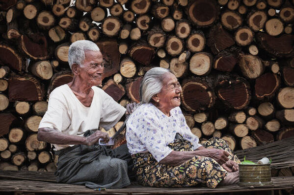 Photograph Kyaw Zay Yar Lin Happy Life on One Eyeland