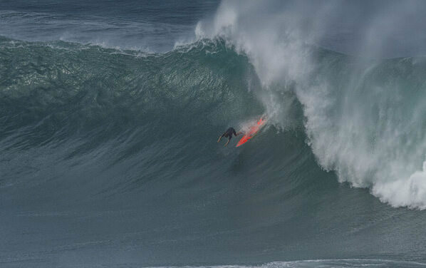Photograph Steve Turner Bail Out on One Eyeland