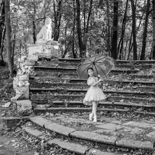 Photograph Alexander Shilov Uam 1142 on One Eyeland