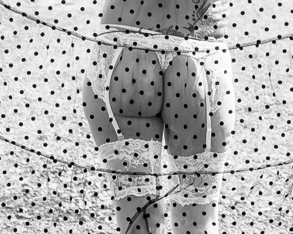 Photograph Thierry Smets Les Petits Pois on One Eyeland