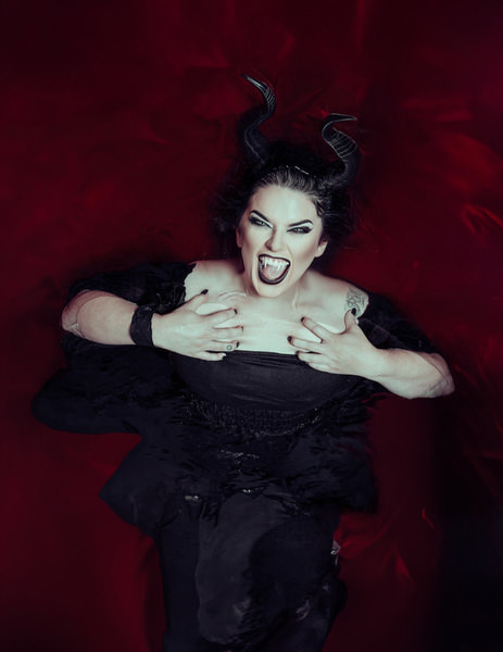 Photograph Laura Dark The Devil Inside on One Eyeland