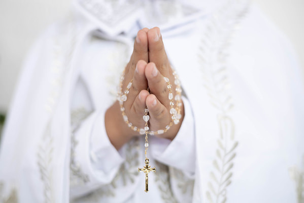 Photograph Nelson Vazquez Praying on One Eyeland