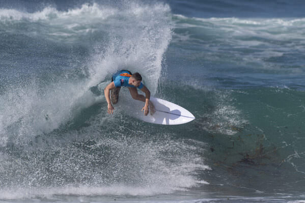 Photograph Steve Turner Champion on One Eyeland