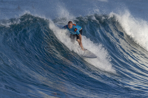 Photograph Steve Turner Blue Team on One Eyeland