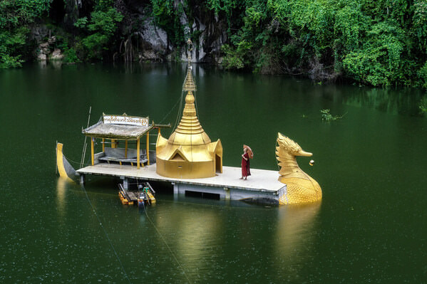 Photograph Aung Chan Thar Green Lake on One Eyeland