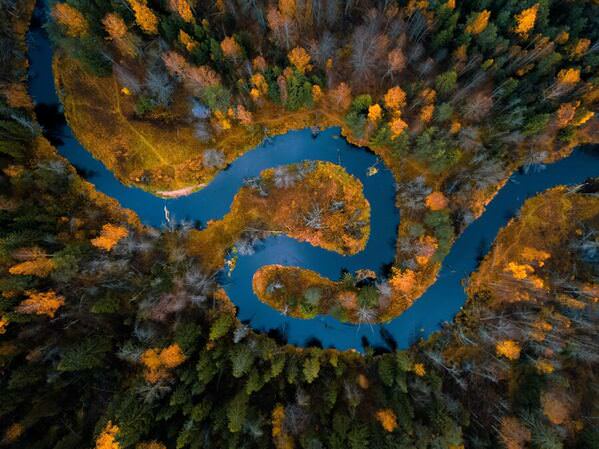 Photograph Sergei Anufriev Yin Yang River on One Eyeland