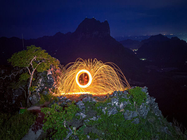 Photograph Aung Chan Thar Steel Wool on One Eyeland