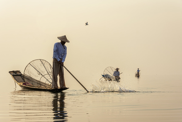 Photograph Aung Chan Thar Fishermen on One Eyeland
