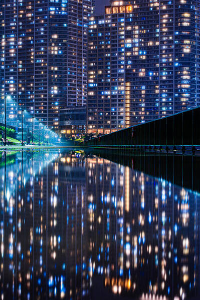 Photograph Tamau Tamau City Lights on One Eyeland