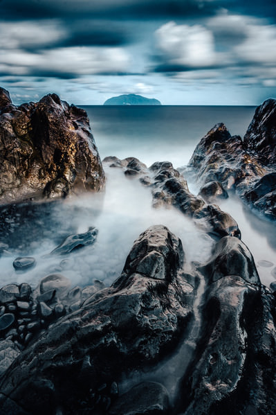 Photograph Aliace Uesan Island on One Eyeland