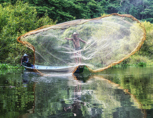 Photograph Aung Chan Thar Fishing on One Eyeland