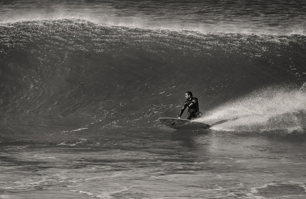 Photograph Steve Turner Winter Waves on One Eyeland