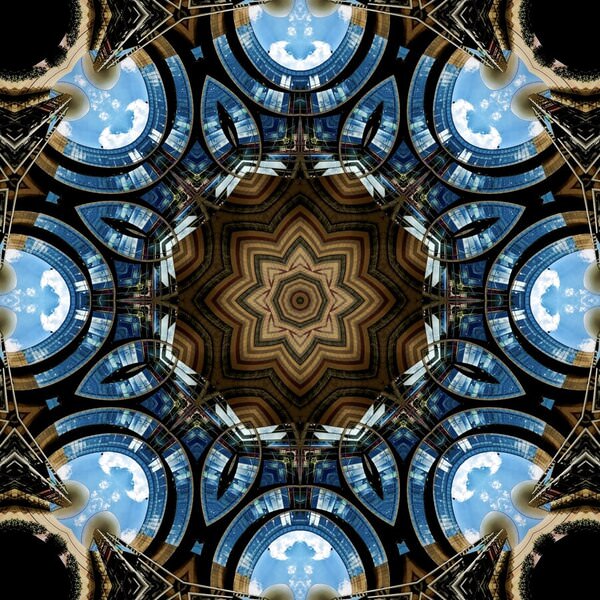 Photograph Hironko  Aperture Bloom on One Eyeland