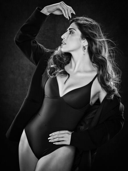 Photograph Claude Bossel Power Woman on One Eyeland