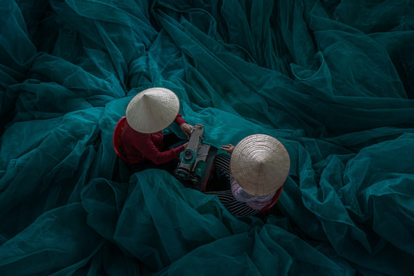 Photograph Shovan Dhara Seamstresses Of The Sea on One Eyeland
