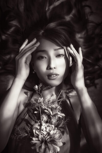 Photograph Takeborn Nikukyu Bride Of Shadows on One Eyeland