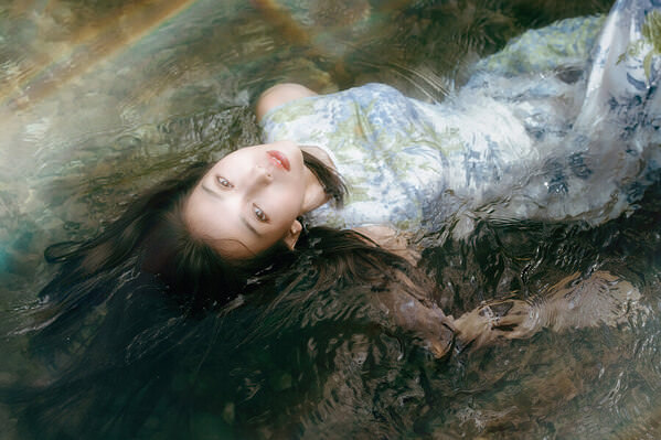 Photograph Takeborn Nikukyu Drifting Gaze on One Eyeland