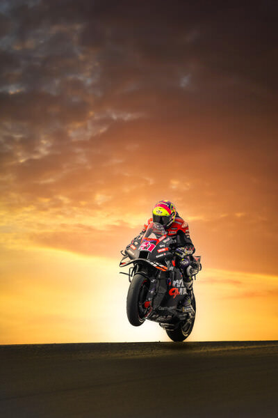 Photograph Pedro Messias Sunset Gp on One Eyeland