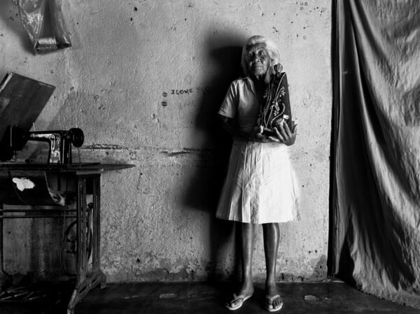 Photograph Luiz Paulo Grinberg I Love Yuo on One Eyeland