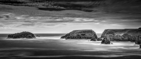 Photograph Av Peteghium Port De Goulphar on One Eyeland