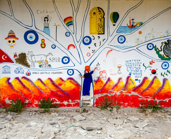 Photograph Mojdeh Norouzi Painting The Tree Of Culture on One Eyeland