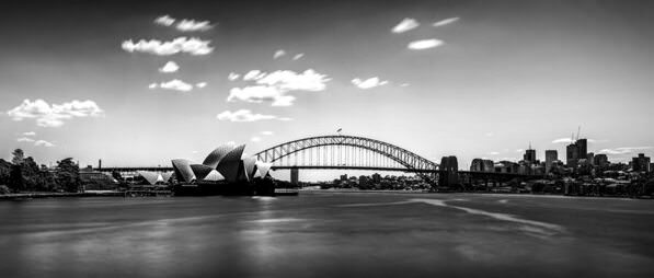 Photograph Ryuhei Suguri Sydney Cityscape on One Eyeland