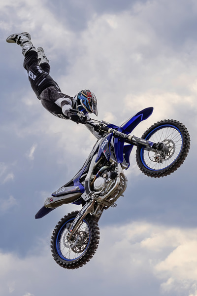 Photograph Claude Bossel Mike Pfister Swiss Fmx Pilote on One Eyeland