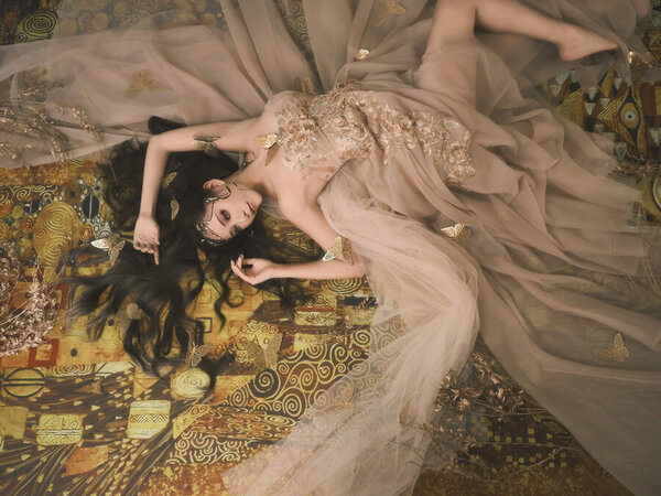 Photograph Haseo Hasegawa Elegant on One Eyeland
