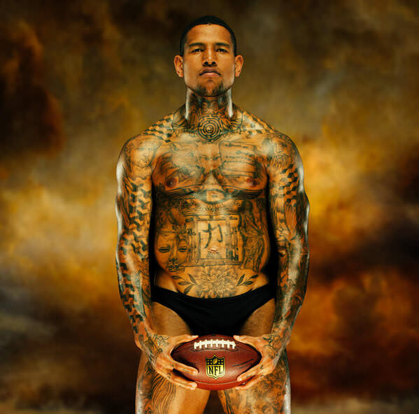 Photograph Howard Schatz Darren Waller Nfl Tight End Miami Dolphins on One Eyeland