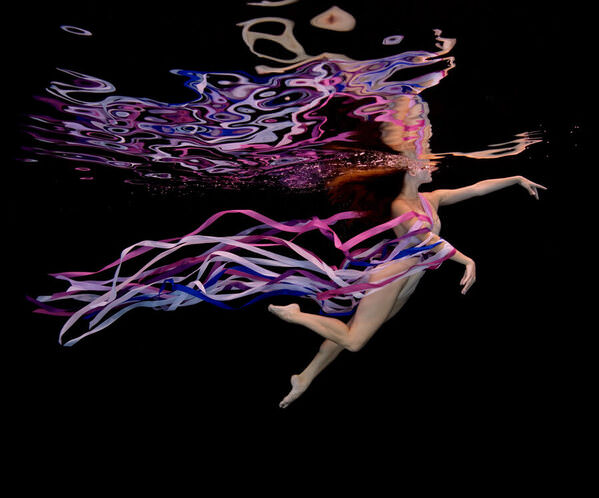 Photograph Howard Schatz Underwater Study 3093 on One Eyeland