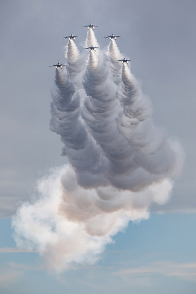 Photograph Setsuna Kurouzu Christmas Tree Low Pass on One Eyeland