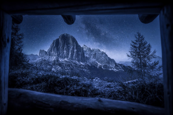 Photograph David Ilkovic Window on One Eyeland
