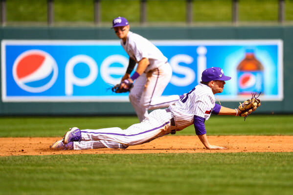 Photograph Arianna Grainey Tcu Vs Vanderbilt on One Eyeland