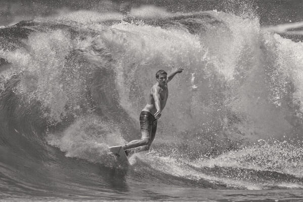 Photograph Steve Turner Level Out on One Eyeland