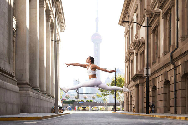 Photograph Theodoru Niculae Jump on One Eyeland
