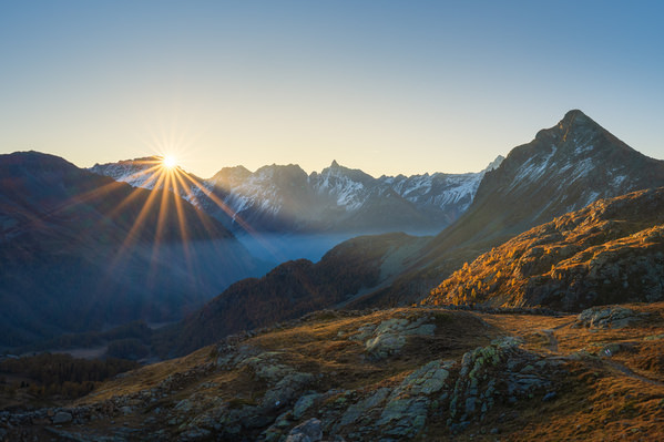 Photograph Benjamin Hoeger Bernina Sunstar on One Eyeland