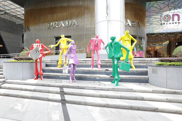 Photograph Peter Dolniak United Color Of Prada on One Eyeland