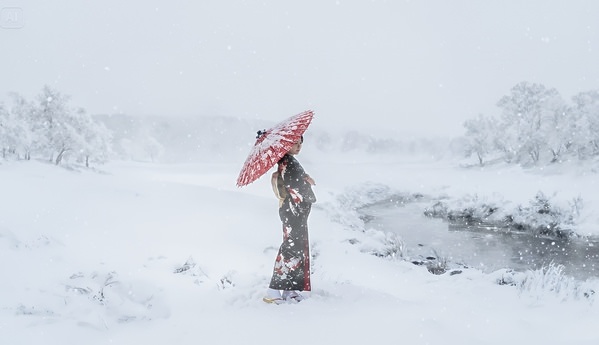 Photograph Strat Cast Woman Standing On A Snowy Plain on One Eyeland