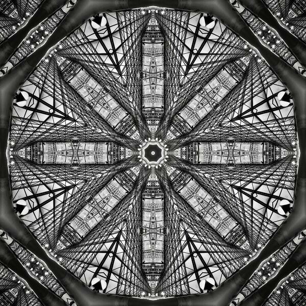 Photograph Hironko  Structural Doctrine on One Eyeland