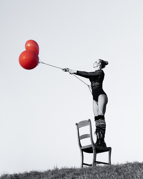 Photograph Gosia Przemek Sajnog Ballons on One Eyeland