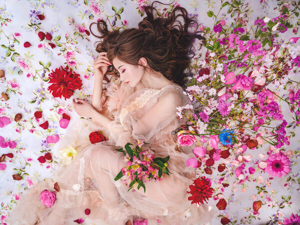 Photograph Haseo Hasegawa Sparkle on One Eyeland