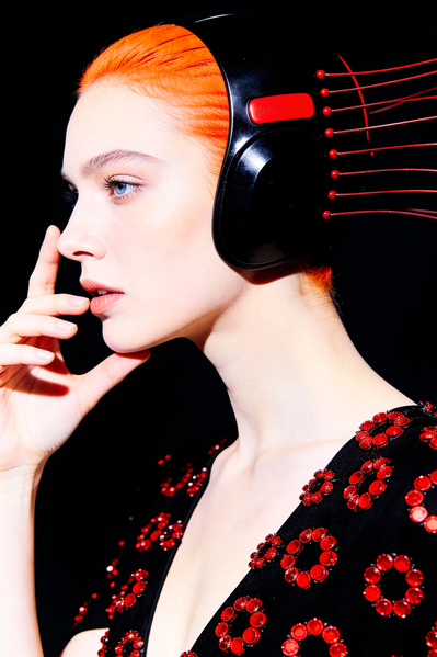 Photograph Luzzitelli Danieli Future Woman on One Eyeland