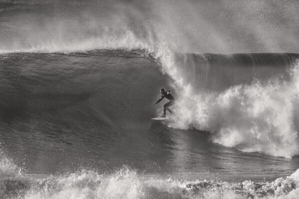 Photograph Steve Turner The Perfect Wave on One Eyeland