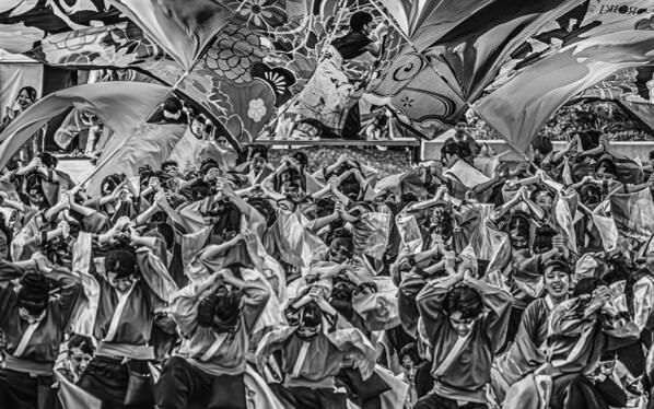 Photograph Mel Yukiina Crushed By Patterns on One Eyeland