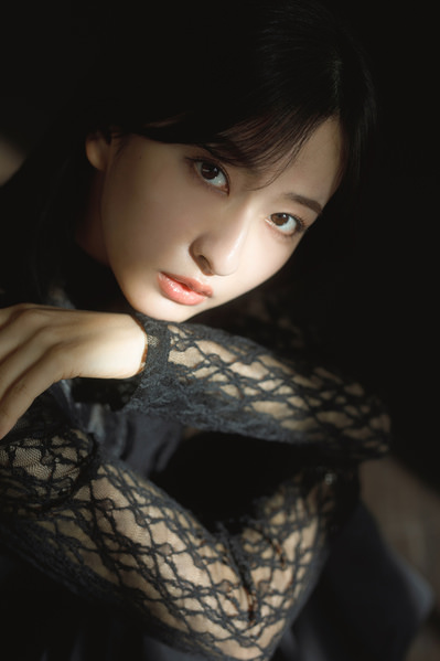 Photograph Setsuna Kurouzu Look on One Eyeland
