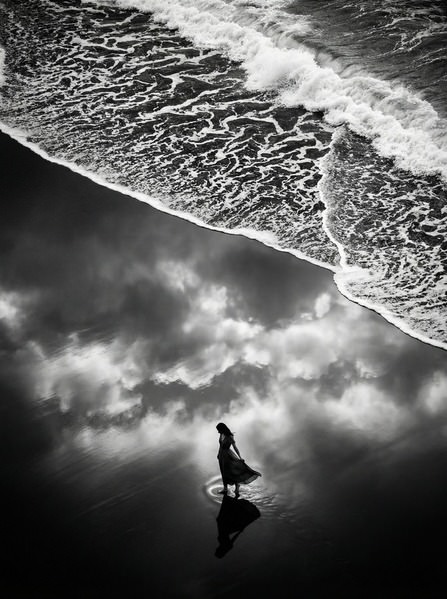 Photograph Natalya Sakvoyazhi Beneath The Horizon on One Eyeland