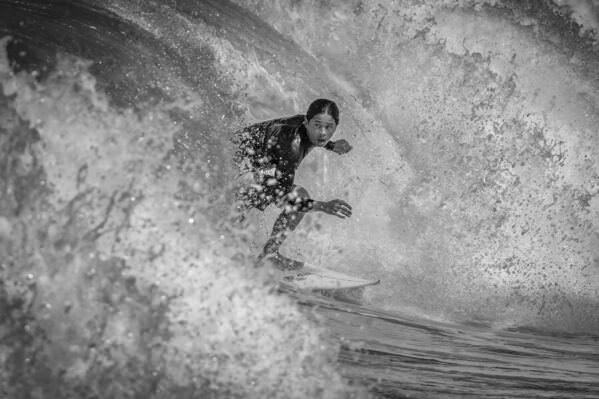 Photograph Steve Turner What Next on One Eyeland
