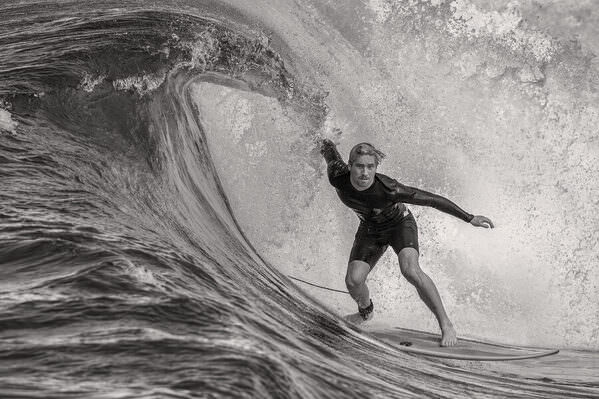 Photograph Steve Turner Shore Break on One Eyeland