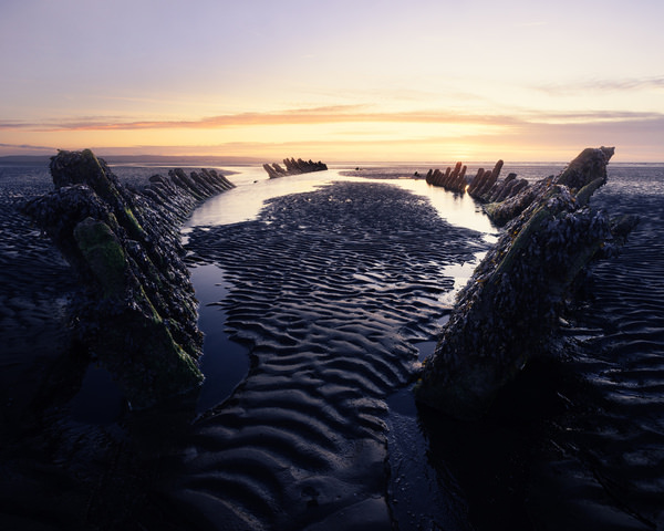 Photograph Fred Van Leeuwen The Wreck on One Eyeland